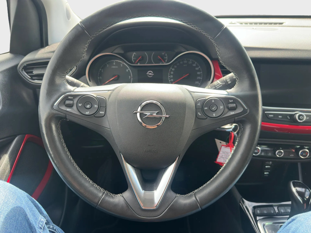 52585391-14.jpg
