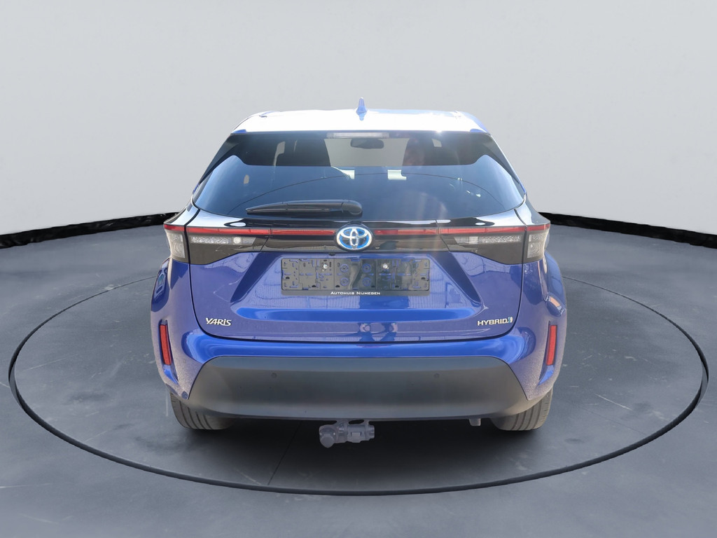 57447229-4.jpg